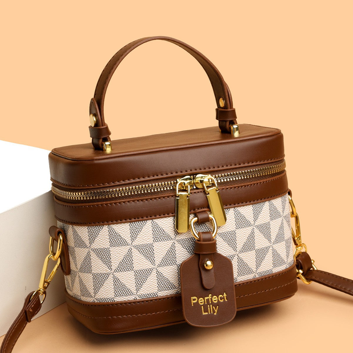 Retro Color Block Bucket Bag