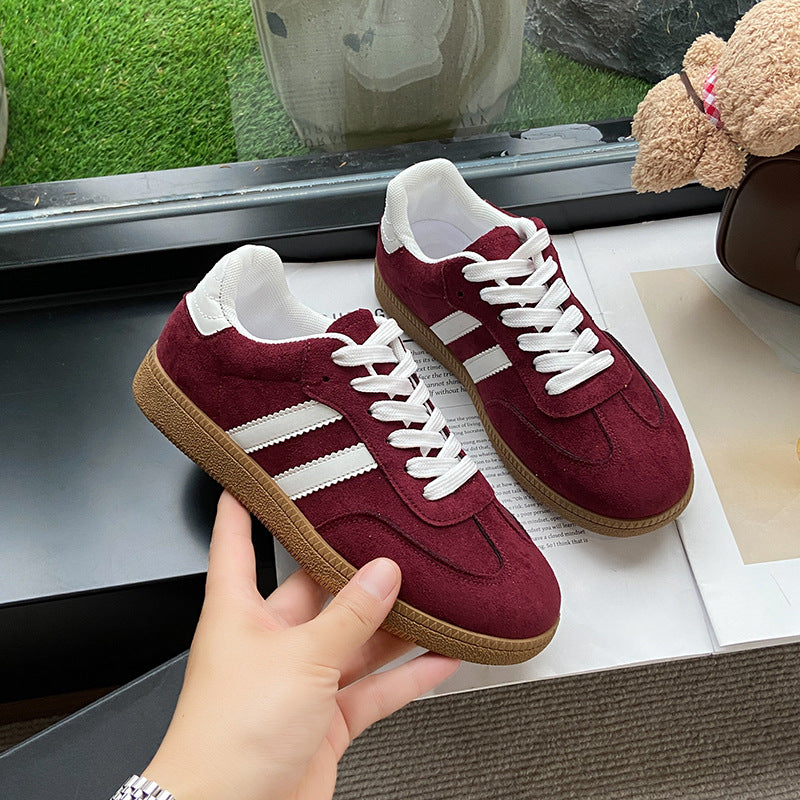Casual Low Top Laced Sneakers